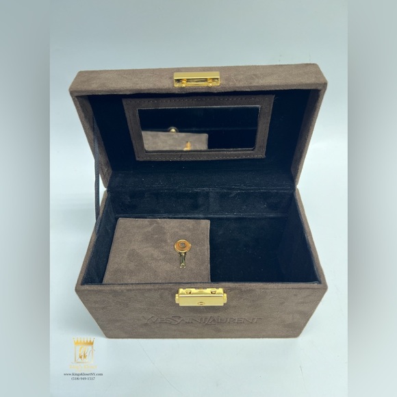 🤎SOLD🤎YSL Jewelry trunks - Picture 11 of 13